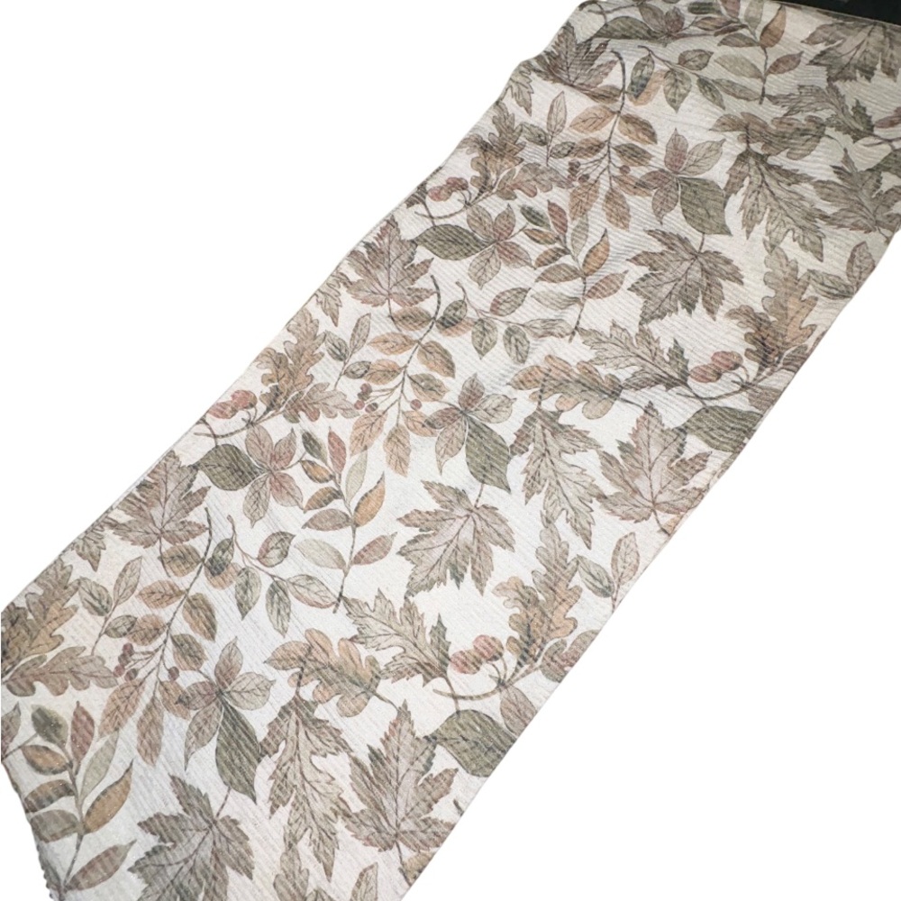 Rachel Zoe Table Runner Leaf Print 16” x 90” - Picture 4 of 12